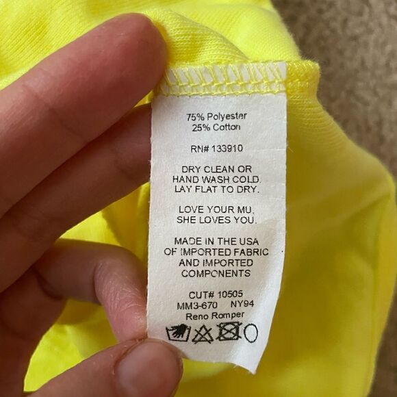 Show Me Your Mumu Reno Romper Size M NWOT - Picture 4 of 10